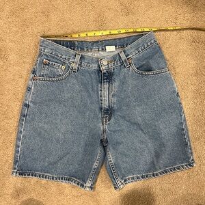 Levi jean shorts